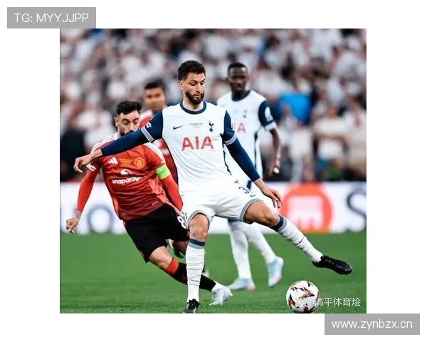 曼联防线结构问题：近期频繁失球体现整体协防体系面临考验